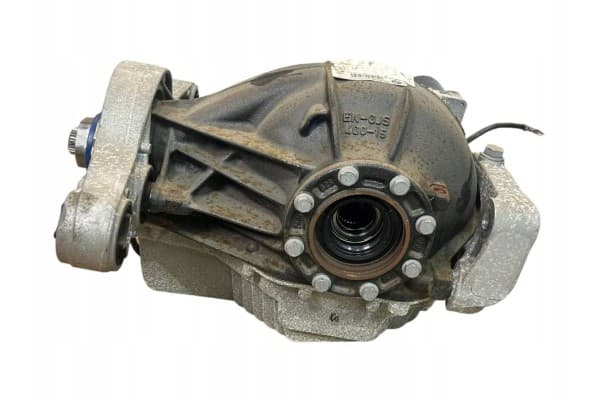 Diferencial trasero BMW Serie 4 usado 8