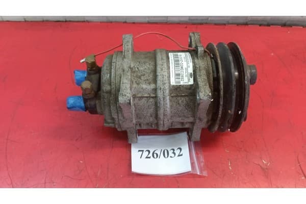 Compresor de Refrigeración Carrier 150 18-10158-02 Nº 726/032 usado