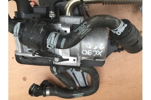 Volvo XC60 II Webasto Completo 31694658 usado 3