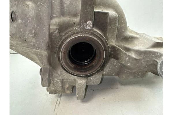 Reductor trasero Ford 3L31 2.3L gasolina 2015 usado 2