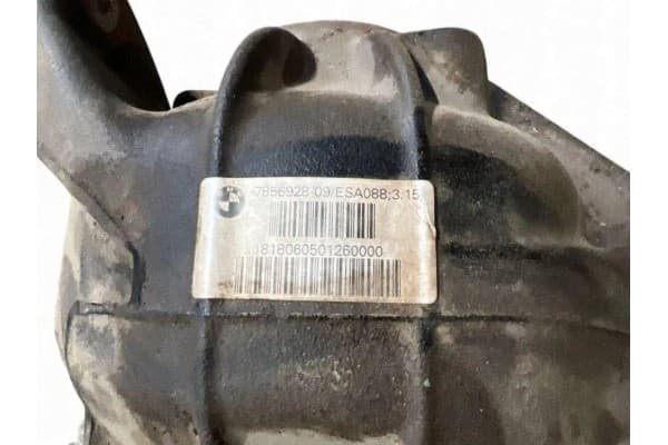 Reductor trasero BMW ESA088315 4.4L 2018 usado 2