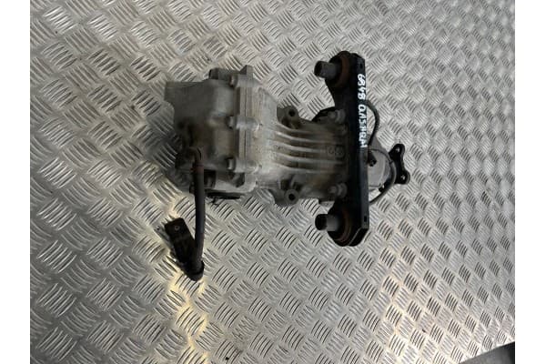 Diferencial trasero Nissan Qashqai 38420CA000 usado 3