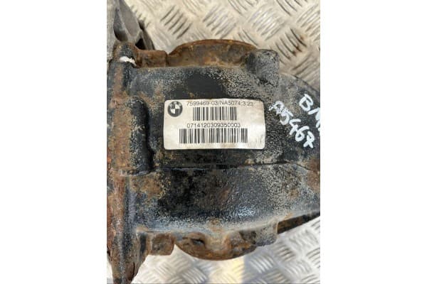 Diferencial trasero BMW 1 E81 E87 7599469 usado 5