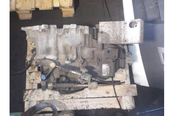 Caja de Cambios Volvo S60 2.4B 2003 usado