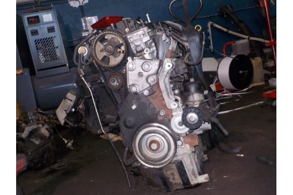 Motor Peugeot 307 2.0 HDI 136CV usado 8