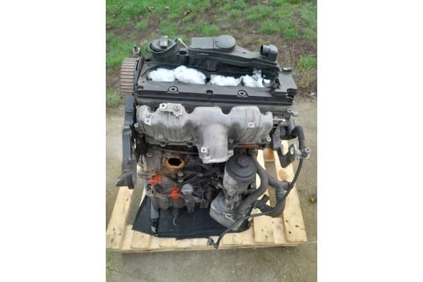 Motor Audi A4 B8 A5 Q5 VW 2.0 TDI Cag Caga usado