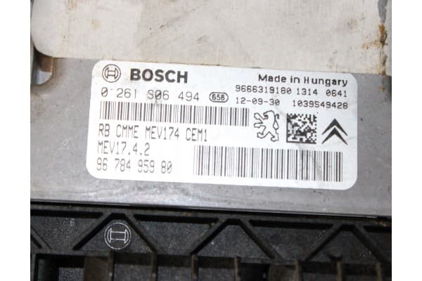 Motor de gasolina Peugeot 308 1.6 16V 5F01 usado 7