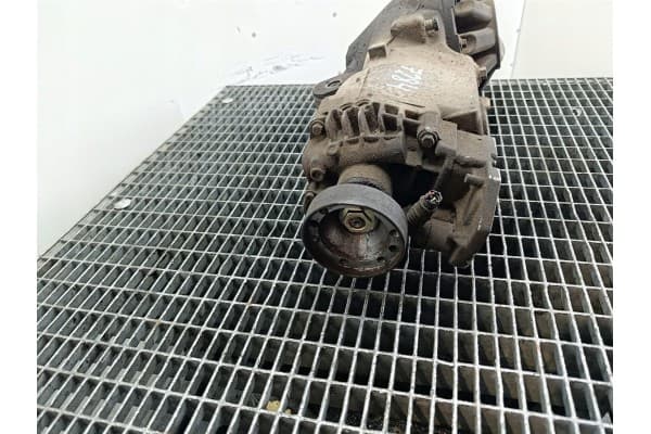 Diferencial trasero Volvo XC90 2.4 D5 01023869 usado 3