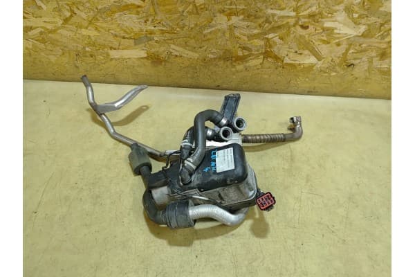 Ford Webasto AG9N18K463DA Gasolina usado