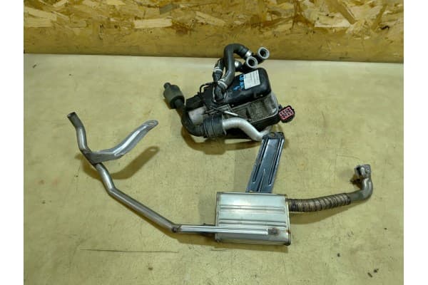 Ford Webasto AG9N18K463DA Gasolina usado 2
