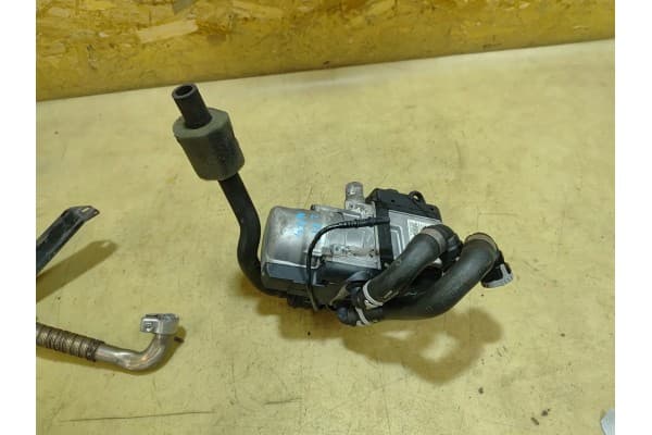 Ford Webasto AG9N18K463DA Gasolina usado 8
