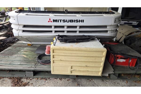 Unidad de refrigeración Mitsubishi tdjs70ae-l2 usado 2
