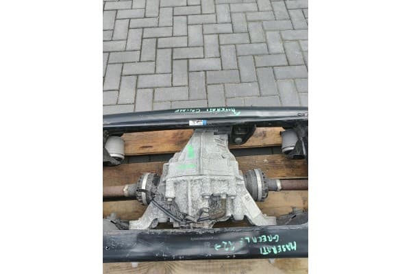 Maserati Grecale 22- Puente Trasero 00552749510 usado 4
