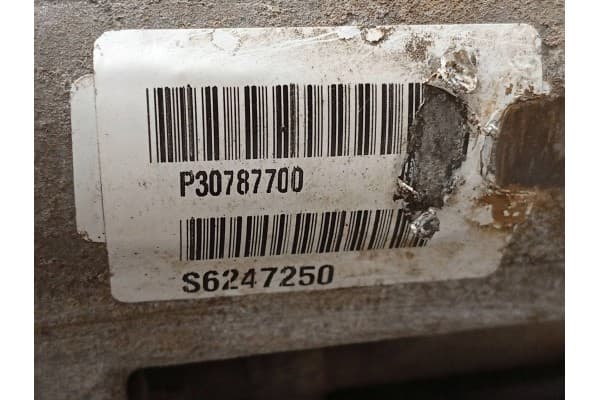 Diferencial trasero Volvo XC90 2009 6520114690 usado 4