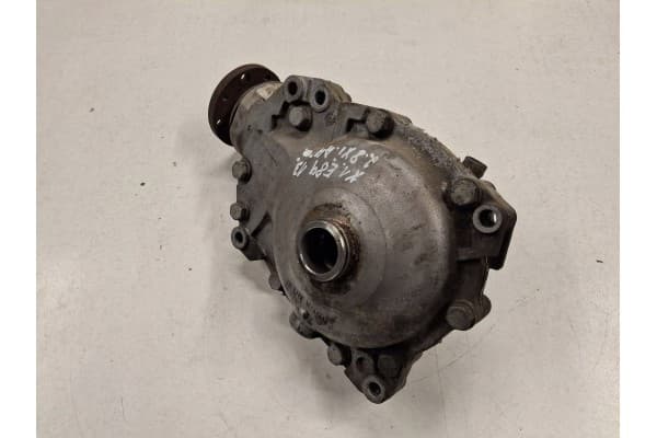 Diferencial delantero original BMW X1 E84 2014 usado 10