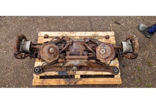 Diferencial trasero Jaguar XJ X40 CAC9884C usado 9