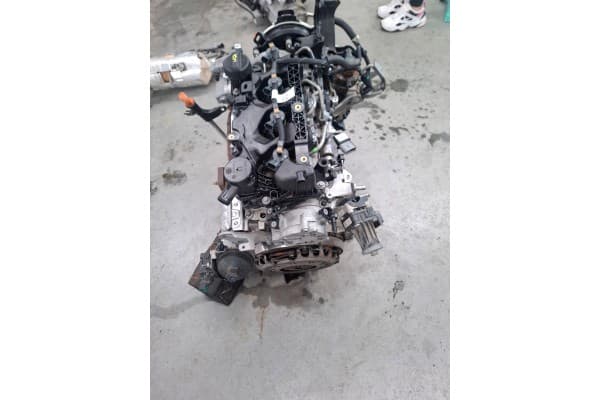Peugeot 208 II 1.5 HDI YH01 usado 2