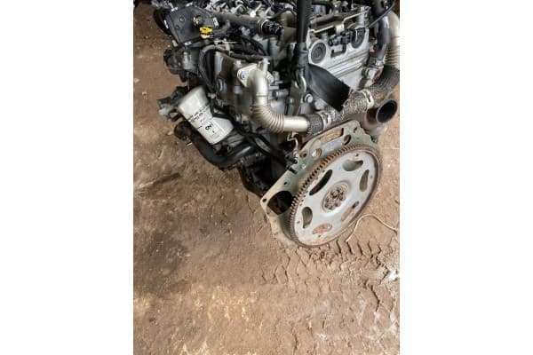 Motor Completo Iveco 3.0 F1CFL411W 180CV usado 2