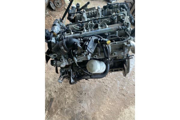 Motor Completo Iveco 3.0 F1CFL411W 180CV usado 3