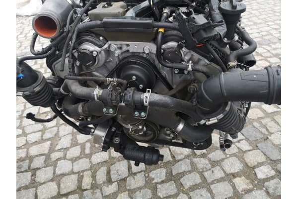 Motor Completo Kia Stinger 3.3-Gdi G6DP 4WD usado 5
