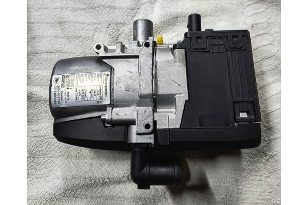 Hydronic S3 D4A 24V Man Eberspacher nuevo 2