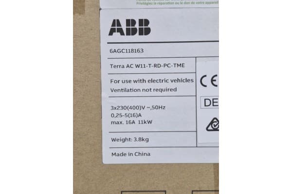 Cargador de pared Lexus 11 kW PW6BW-00027 usado 2