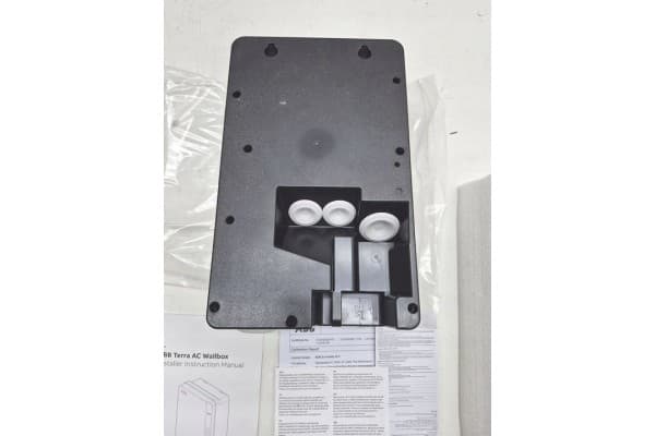 Cargador de pared Lexus 11 kW PW6BW-00027 usado 6