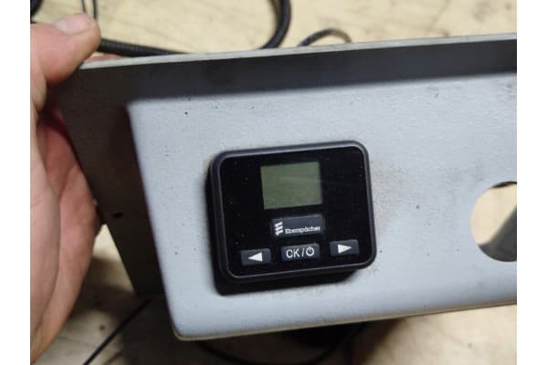 Eberspacher Airtronic D2 12V 34W 2,2KW usado 2