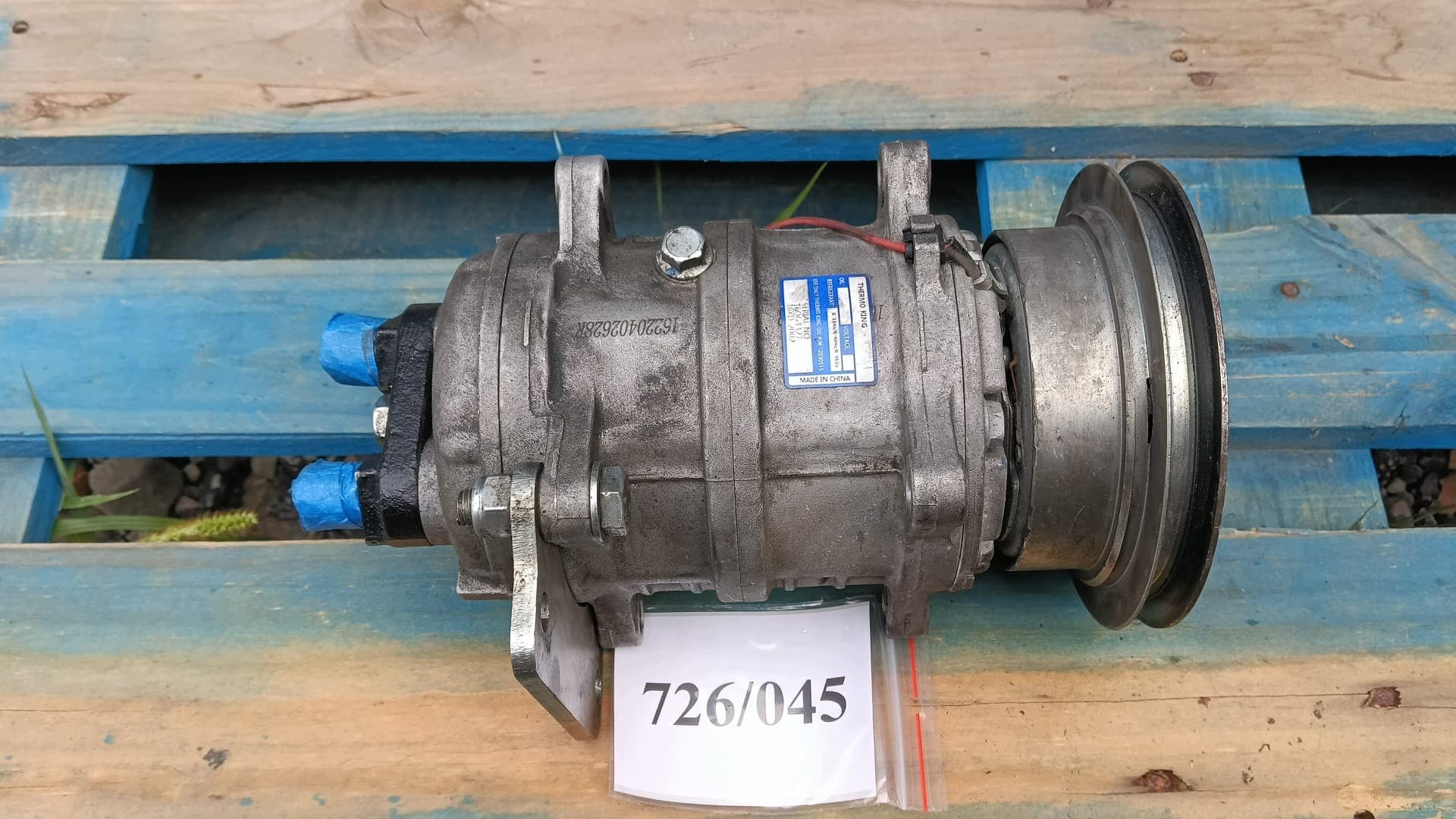 Compresor de Refrigeración Thermo King 160 160G4327 Nº 726/045 usado