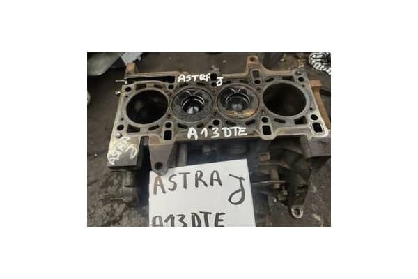 Opel Astra J Corsa D motor inferior A13DTE usado
