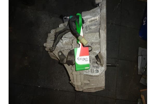 Caja de cambios Renault OE TL4 092 usado