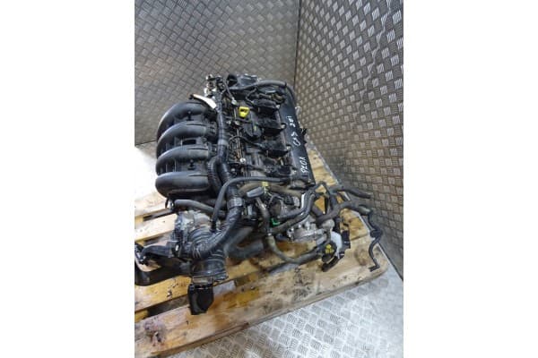 Motor Completo Mazda CX3 2.0i PE01124Z0C usado 8