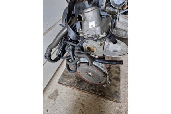 Motor VW Jetta VI 5C6 2.0 FSI Cbp usado 6