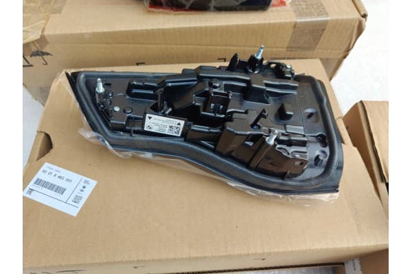 Piloto Trasero Izquierdo Portón BMW X3 G01 F97 nuevo 3
