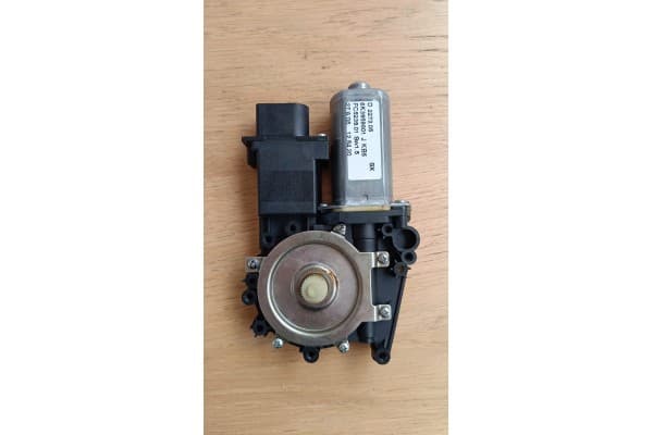 Motor del Elevalunas 6K3959801A nuevo 2