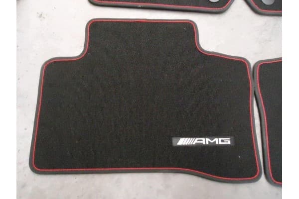 Alfombrillas originales nuevas para Mercedes usado 5