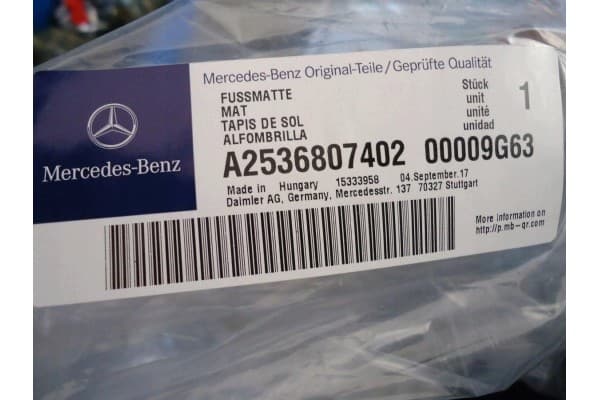 Alfombrillas originales nuevas para Mercedes usado 6