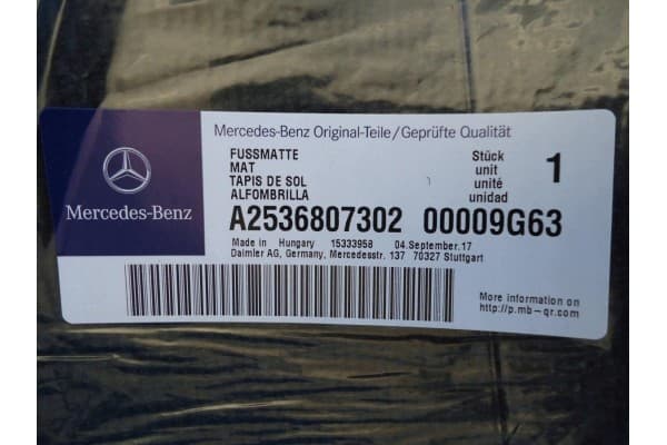 Alfombrillas originales nuevas para Mercedes usado 7