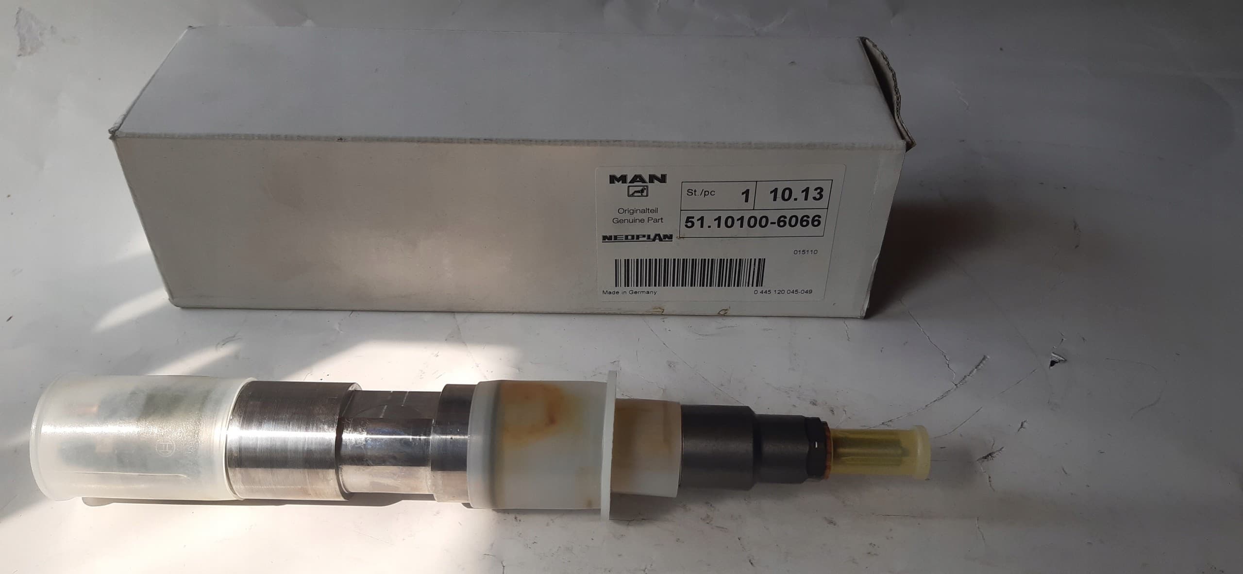 Inyector electromagnético CR Man OE 51.10100-9066 nuevo