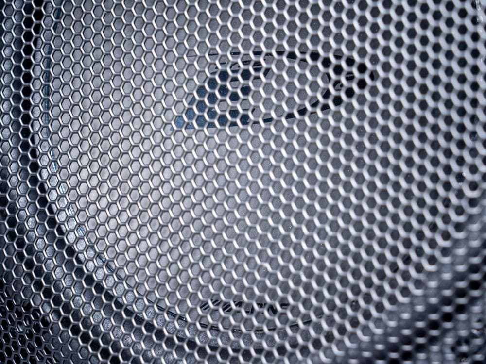 Subwoofer Alpine Swc-D84T6 20cm para Volkswagen nuevo 6