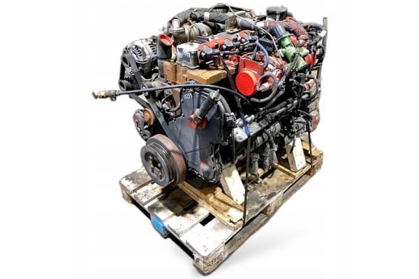 Motor ISLG320 Solaris usado 3