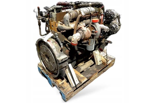 Motor ISLG320 Solaris usado 8
