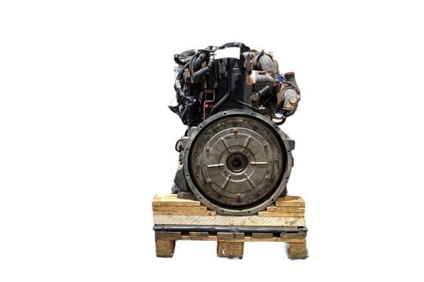Motor ISLG320 Solaris usado 2