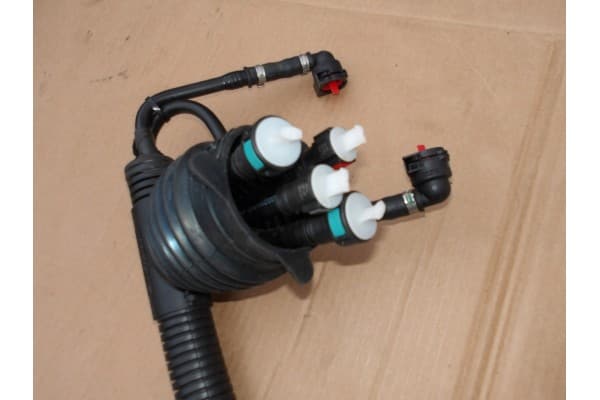 Manguera AdBlue para Iveco Eurocargo 504334406 nuevo 4