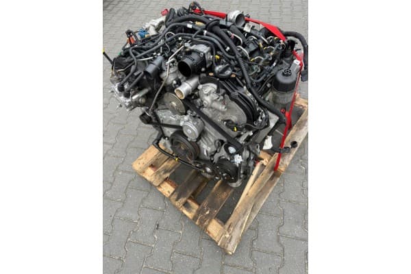 Motor completo Maserati Levante 3.0 D M156 usado 5