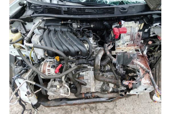Nissan Qashqai J10 motor 1.6 16V HR16 150.000 km usado