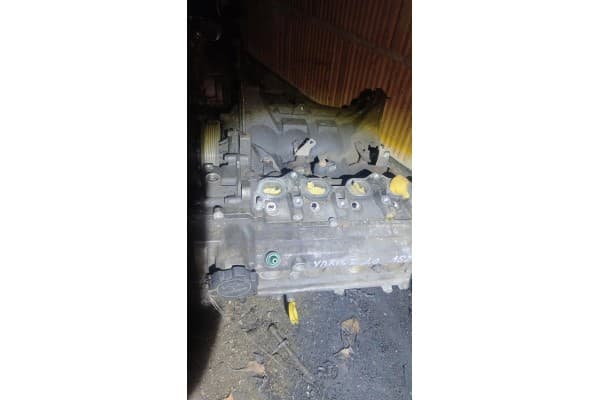 Motor Toyota Yaris I 1,0 Vvti usado
