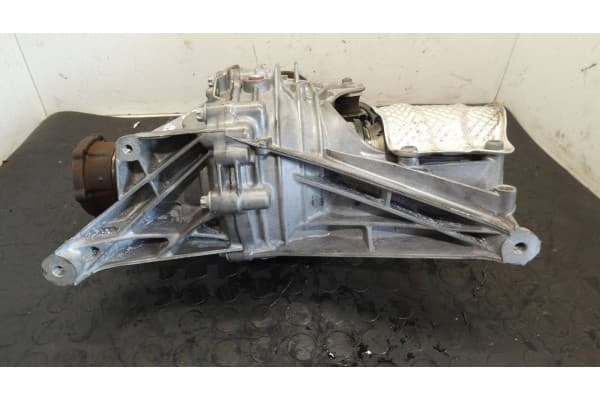 Puente diferencial trasero Audi Q5 II 80A 2.0D usado 5