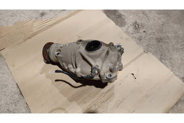 Diferencial delantero BMW X3 G01 2019 8679977 usado