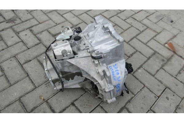 Caja de Cambios Citroën DS3 1.6 Thp 20EA31 usado